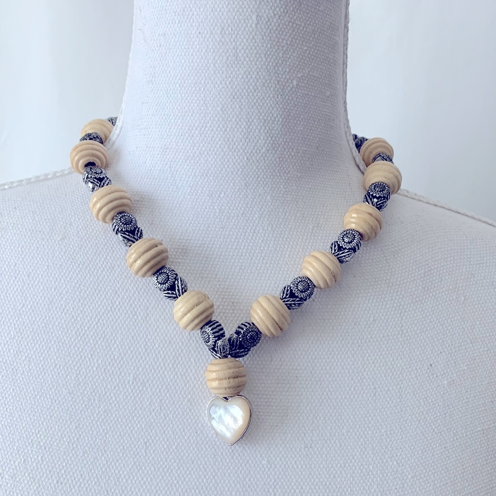 Short Wooden Bead natural Acrylic Mix Necklace for women.